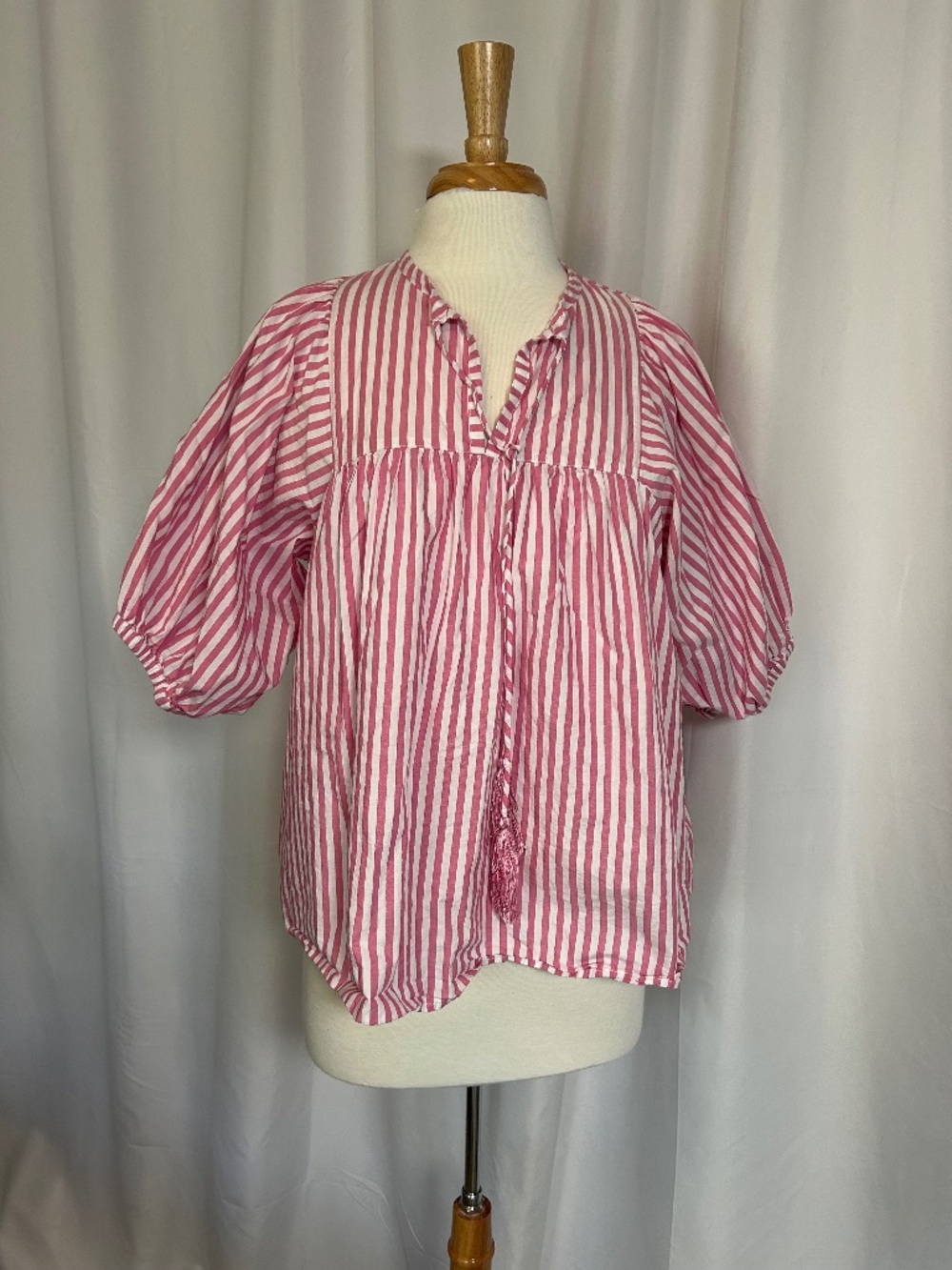 PHILOSOPHY PINK AND WHITE STRIPED BLOUSE - SIZE MEDIUM